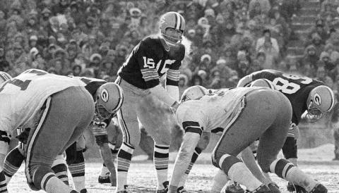 ice_bowl_packers_cowboys_top_10_championship_games_nfl